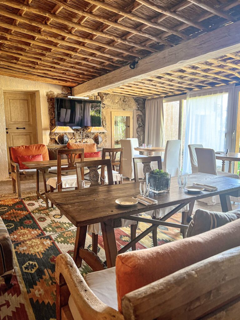 Stay at Petra Segreta Resort in Sardinia, honeymoon, honeymoon style